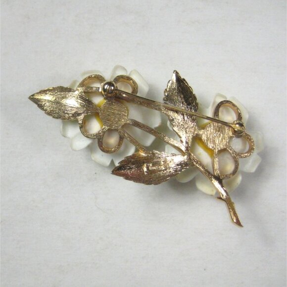 Crown Trifari Brooch Pin Vintage 1960 1950 Flower Enamel Mid Century MOD - Picture 3 of 10